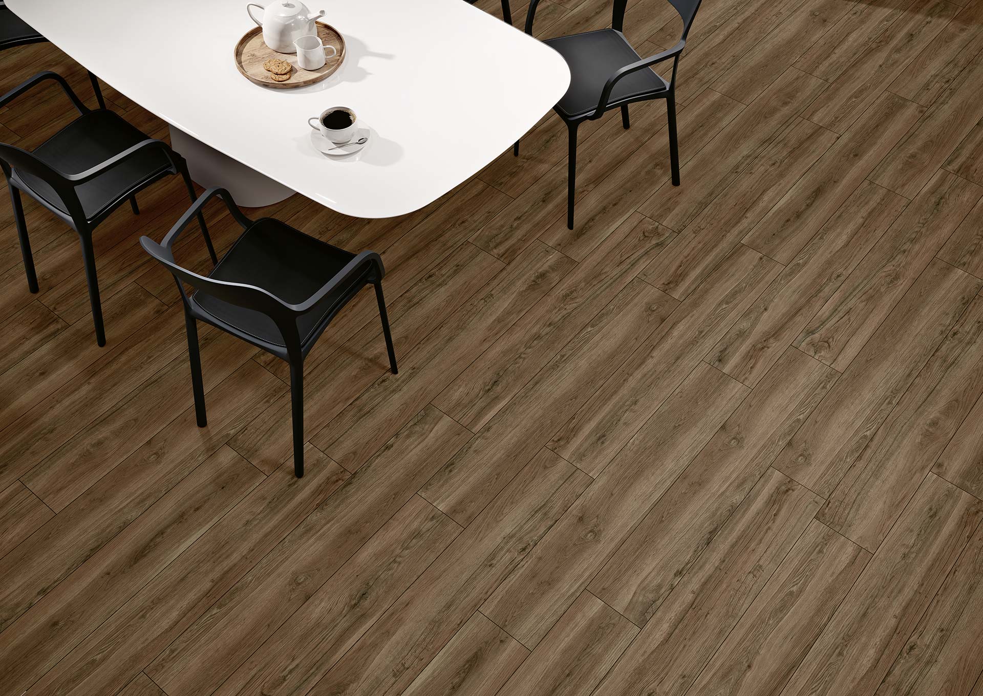 Delamere dark brown 20x120 porcelain gres